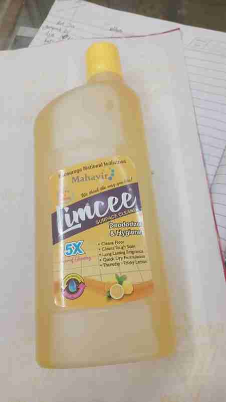 Limcee Lemon Flor Cleaner Buy 1-Get 1 Free-1L