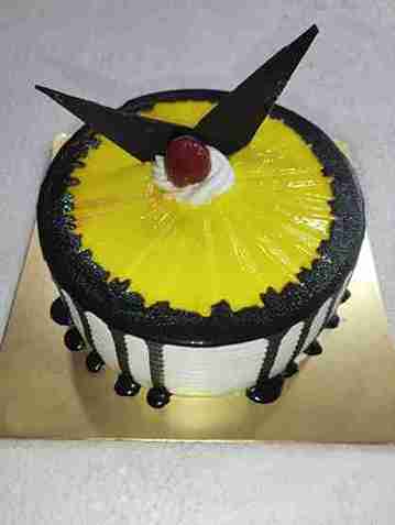 Fresh & Delicious Pineapple Cake-500 g