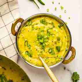 Veg Pithle (Besan Curry)